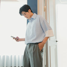 Load image into Gallery viewer, Sicilian men&#39;s summer stitching short-sleeved shirt male Korean version of the trend five-point sleeve loose men&#39;s half-sleeved shirt
