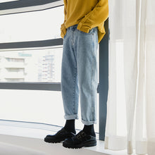 Load image into Gallery viewer, 【Take a 40% off straight down】Loose straight casual pants men&#39;s Korean style trendy men&#39;s nine-point light blue jeans

