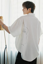Load image into Gallery viewer, Sicilian men&#39;s ice silk short-sleeved white shirt male Korean style trendy handsome loose men&#39;s printed white shirt
