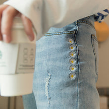 Load image into Gallery viewer, Sicilian men&#39;s summer straight casual pants men&#39;s Korean style trend men&#39;s nine-point light blue ripped jeans
