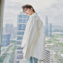 Load image into Gallery viewer, Sicilian men&#39;s small fresh blue long-sleeved shirt male Korean style trend loose men&#39;s autumn shirt jacket
