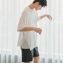 Load image into Gallery viewer, Half-sleeved men&#39;s trend loose five-point sleeves boys striped stitching holes white short-sleeved t-shirt
