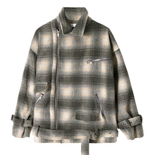 Load image into Gallery viewer, Sicilian men&#39;s autumn and winter loose short plaid woolen coat trendy men&#39;s woolen coat men&#39;s Korean version of the trend
