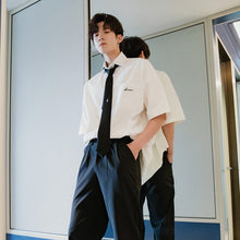 Load image into Gallery viewer, Sicilian men&#39;s spring college style white tie shirt male Korean style trendy handsome loose short-sleeved white shirt

