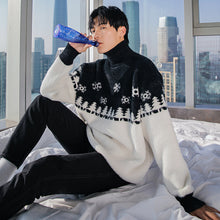 Load image into Gallery viewer, Sicilian men&#39;s winter new turtleneck snowflake sweater contrast stitching Korean trend loose handsome sweater

