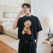 Load image into Gallery viewer, Sicilian men&#39;s summer Hong Kong style short-sleeved men&#39;s tide brand trend loose half-sleeved boys white bear print t-shirt
