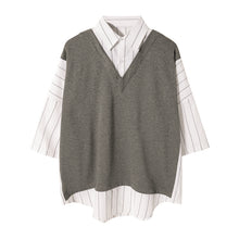 Load image into Gallery viewer, Sicilian men&#39;s fake two-piece splicing striped short-sleeved shirt male Korean version of the trend loose three-quarter sleeve shirt
