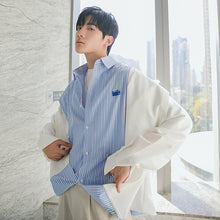 Load image into Gallery viewer, Sicilian men&#39;s spring new vertical stripes double-sided long-sleeved shirt loose casual small fresh men&#39;s shirt
