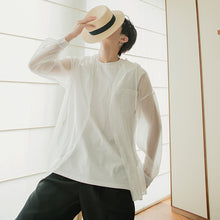 Load image into Gallery viewer, Sicilian men&#39;s summer thin long-sleeved ice silk shirt men&#39;s Korean version of the trend of men&#39;s sun protection shirt loose shirt
