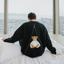 Load image into Gallery viewer, Sicilian men&#39;s new hedging long-sleeved design sense back zipper cute bear loose round neck white sweater
