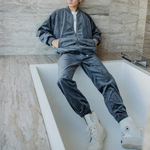 Load image into Gallery viewer, Sicilian men&#39;s baseball uniform jacket loose velvet trousers sports suit men&#39;s autumn casual wear two-piece suit
