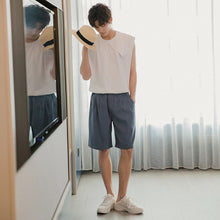 Load image into Gallery viewer, Sicilian men&#39;s summer five-point pants men&#39;s Korean version of the trend loose straight beach pants men&#39;s casual shorts
